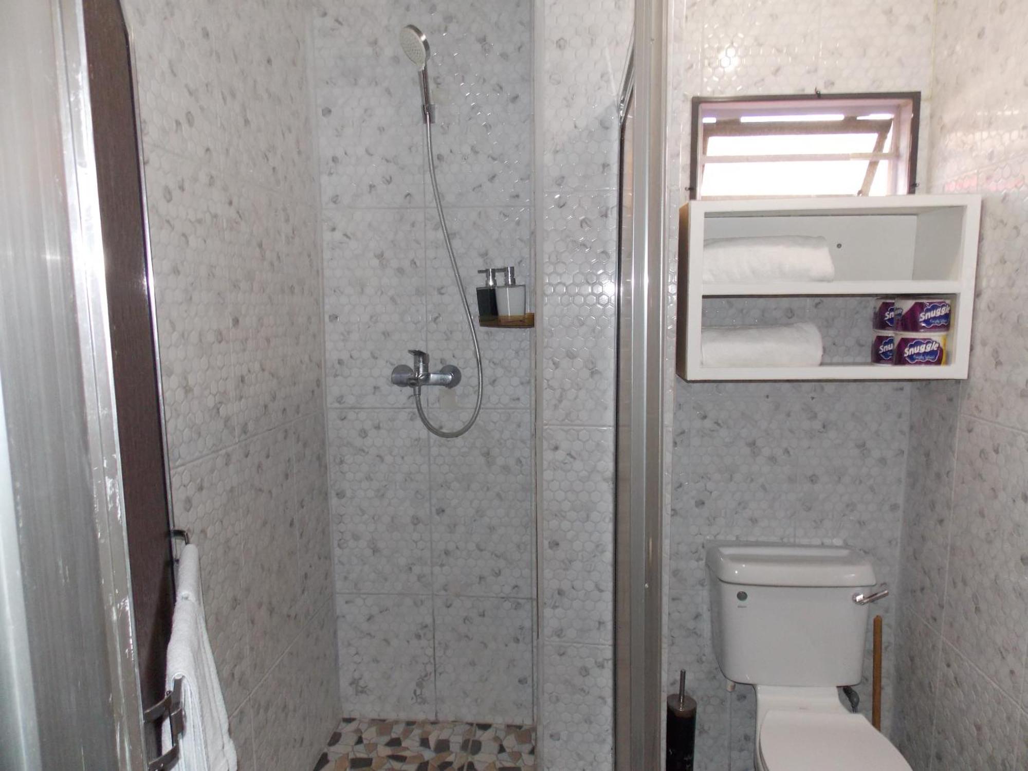 Stewart Apt- Trincity, Airport, Washer, Dryer, Office, Cable , Wifi Extérieur photo